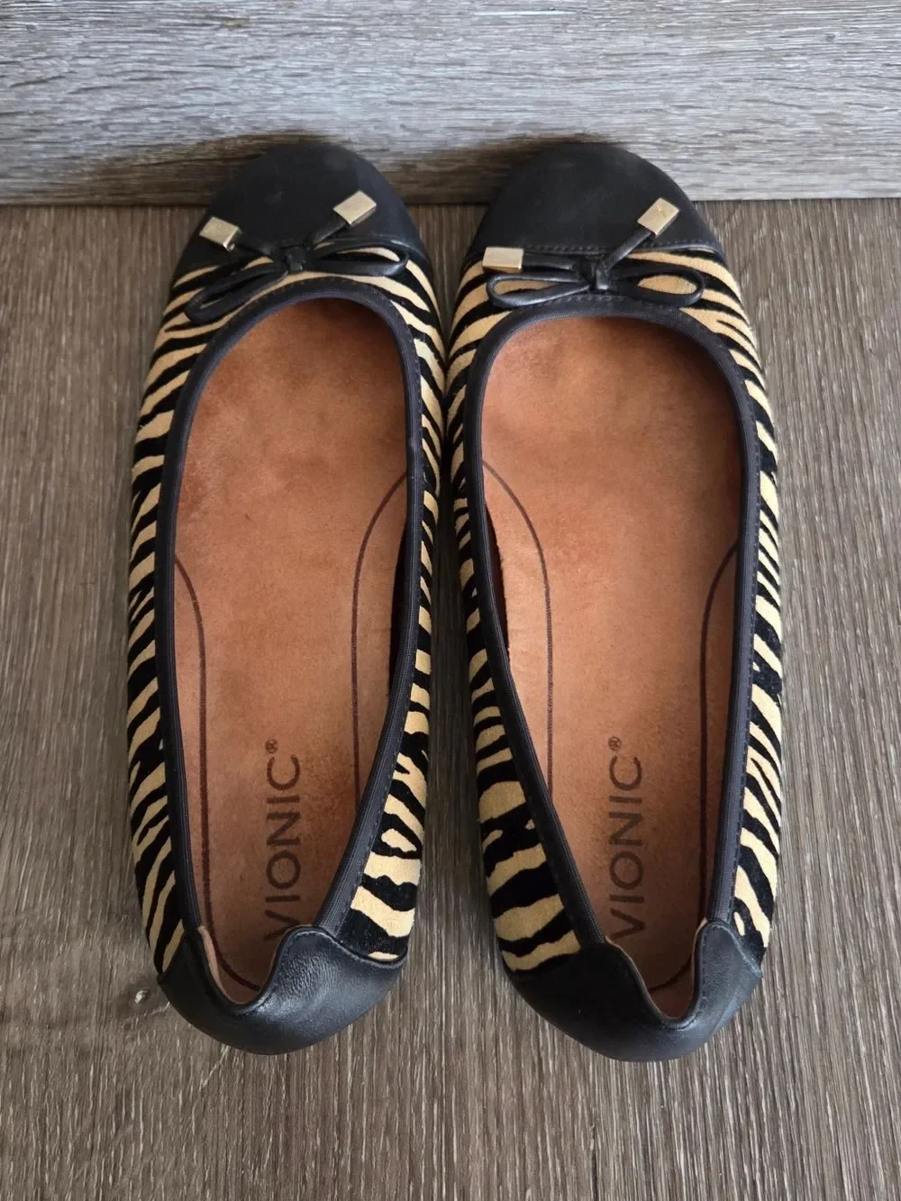 Vionic Minna Ballet Flats Tiger Print Pattern Sz 8